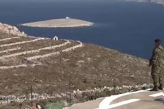 ΓΕΣ: ΚΑΛΗ ΧΡΟΝΙΑ από τους φρουρούς του Αιγαίου μας!