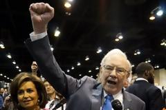 Πλουσιότεροι κατά 237 δισ. δολ. έγιναν φέτος οι κροίσοι του πλανήτη