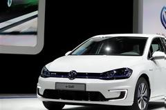 Τέλος η γερμανική γλώσσα για τον όμιλο Volkswagen