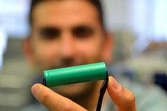 Μήπως το μέλλον ανήκει στις solid state μπαταρίες;