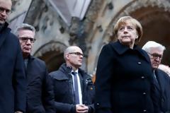 Δεν κατηγορούν τη Μέρκελ οι Γερμανοί για την επίθεση στο Βερολίνο