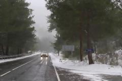 Στα 45 εκατοστά το χιόνι στην Πλατεία Τροόδους στην Κύπρο