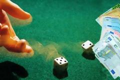 Συνελήφθησαν 8 άτομα για διενέργεια και συμμετοχή σε παράνομα τυχερά παίγνια