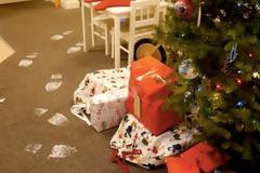 Πώς να κάνω τον Άγιο Βασίλη… πειστικό; 5 τρόποι να «ζωντανέψετε» τον θρύλο [video]