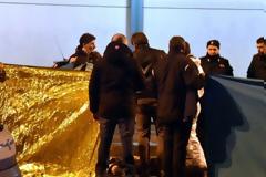 Ο δράστης της επίθεσης στο Βερολίνο έστειλε sms σε συνεργό του μέσα από το φορτηγό