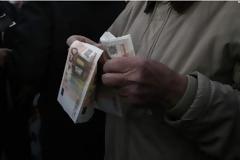 Ασφαλιστικές εισφορές: Τι πληρώνουν ελεύθεροι επαγγελματίες, αγρότες - Ολη η εγκύκλιος [έγγραφα]