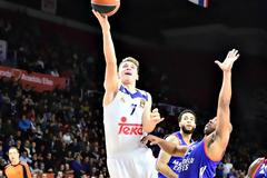 Μεγάλο «διπλό» της Ρεάλ με σπουδαίο Ντόντσιτς