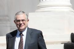 Ο Λουκάς Παπαδήμος Πρόεδρος της Ακαδημίας Αθηνών για το 2017