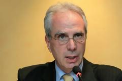 Ναυάγιο υπ.Υγείας με φαρμακοποιούς για τις συμβάσεις; Τι δηλώνει στο HealthReport.gr o Κ.Λουράντος