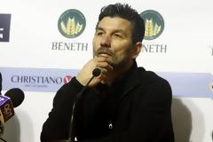 Ο Ιμπάρμπο αλλάζει τα σχέδια του Ουζουνίδη