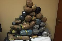 Κόνιτσα: Συμμετείχαν σε επιχείρηση μεταφοράς 85 κιλών χασίς μαζί με τον εξάχρονο γιο τους!