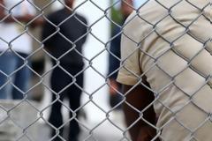 Δικηγορικός Σύλλογος Χίου: Αντισυνταγματικός ο «εγκλωβισμός» προσφύγων στα νησιά