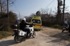 ΣΟΚ! Βρέθηκε μαχαιρωμένος μέσα στο σπίτι του στο Ξυλόκαστρο