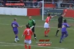 Η πιο γρήγορη κόκκινη κάρτα που έχει δοθεί ποτέ! [video]