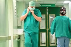 Ποιοι γιατροί πρέπει να υποβάλουν οπωσδήποτε δήλωση “πόθεν έσχες” έως τις 15 Ιανουαρίου 2017