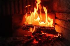 Συστάσεις για τη χρήση τζακιών και θερμαστρών στερεών καυσίμων για 2 & 3/1