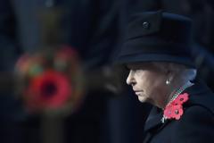 ΣΑΛΟΣ με την υγεία της  - Τι θα συμβεί στην Βρετανία όταν ΠΕΘΑΝΕΙ η βασίλισσα Ελισάβετ;