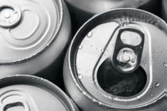 Πόσα κιλά θα πάρετε σε ένα χρόνο αν πίνετε ένα κουτάκι αναψυκτικό τη μέρα