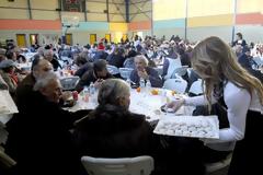 Ο Γ. Καμίνης στο Πρωτοχρονιάτικο γεύμα αλληλεγγύης για 1.000 απόρους