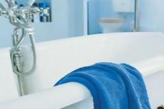 Πώς να περιορίσετε την υγρασία στο μπάνιο