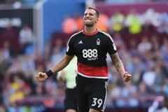 Ο Ολυμπιακός προτιμά τον Βέλλιο από τον Ανσαριφάρντ