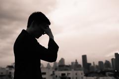 Απόπειρα αυτοκτονίας στελέχους μεγάλης φαρμακοβιομηχανίας