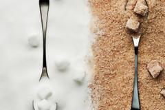 Λευκή ή καστανή ζάχαρη; Δείτε ποια είναι τελικά πιο υγιεινή…