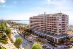 Κλείνει από σήμερα για ανακαίνιση το Μακεδονία Παλλάς