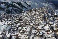 ΜΑΓΕΥΤΙκΕΣ ΕΙΚΟΝΕΣ! Ο χιονισμένος Ψηλορείτης από… ψηλά