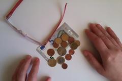 Χήρες στρατιωτικών: Μένουν χωρίς σύνταξη!