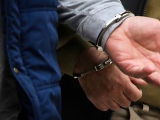 Φωτογραφία για Συλλήψεις για ληστεία σε βάρος 79χρονου
