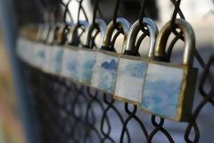 Γονατίζει η επιχειρηματικότητα, σαρωτικός ο ρυθμός των λουκέτων