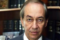 Μπούρλος: Έχω δεχθεί δύο επιθέσεις για ένα νόμο με τον οποίο διαφωνώ