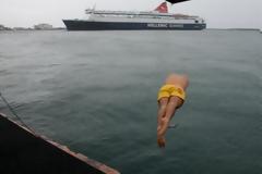 Υπό καταρρακτώδη βροχή τα Θεοφάνεια στη Χίο [video]