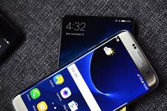 2017: η χρονιά που θα ξαναενθουσιαστούμε με τα smartphones