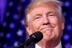 Τραμπ: Πολιτικό κυνήγι μαγισσών η υπόθεση με τους ρώσους χάκερ