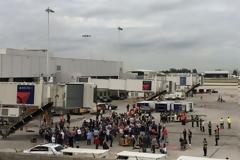 Διαψεύδει ο Καναδάς ότι ο ένοπλος στη Φλόριντα επέβαινε σε πτήση καναδικής εταιρείας