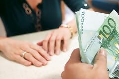 Ποιοι είναι οι χαμένοι και οι κερδισμένοι για την καταβολή του εφάπαξ το 2017