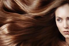 4 tips για να μακρύνουν πιο γρήγορα τα μαλλιά σας
