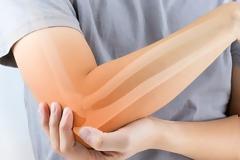 Τι καταστρέφει τα οστά μας