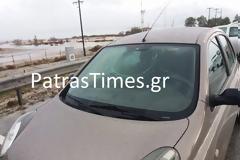 Πάτρα: Δείτε τα αυτοκίνητα που έσπασαν στη Γέφυρα από πτώση πάγου