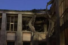 Απίστευτο: Ο Ερντογάν στέλνει κάρτες με ευχές για το 2017 μαζί με κομμάτι από το βομβαρδισμένο κοινοβούλιο