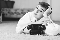 Τι συμβαίνει όταν σε παίρνει τηλέφωνο αλλά δεν κάνει άλλη κίνηση;