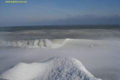 Απίστευτο! Πάγωσε μέχρι και η θάλασσα στο Ντιπι Λέσβου