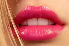 Eσείς έχετε δει πως φτιάχνονται τα κραγιόν; Αν ΟΧΙ δείτε ΕΔΩ!