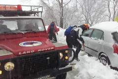 Συνδρομή της ΕΟΔ Λέσβου σε χωριά του νησιού που πλήττονται από την κακοκαιρία