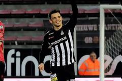 Ο Νίνης δεν έμεινε για πολύ άνεργος