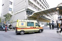 Πολάκης & Μητσοτάκης έβγαλαν μαχαίρια, με αφορμή την επίσκεψη του δεύτερου στον Ευαγγελισμό