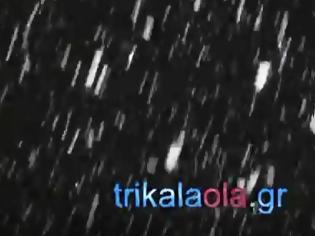Φωτογραφία για Βίντεο από την σφοδρή χιονόπτωση τα ξημερώματα στα Τρίκαλα