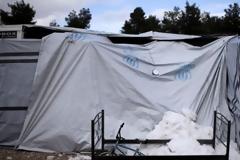 SOS για τους πρόσφυγες που παγώνουν σε Ελλάδα και Βαλκάνια